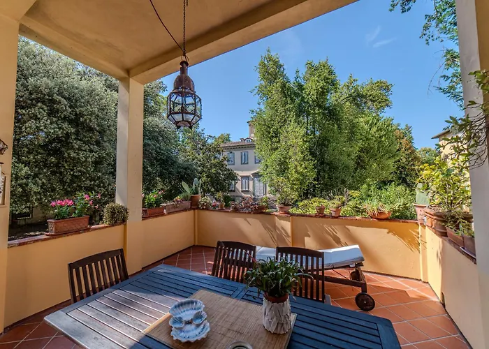 Charming Apt With Scenic Views In Lucca