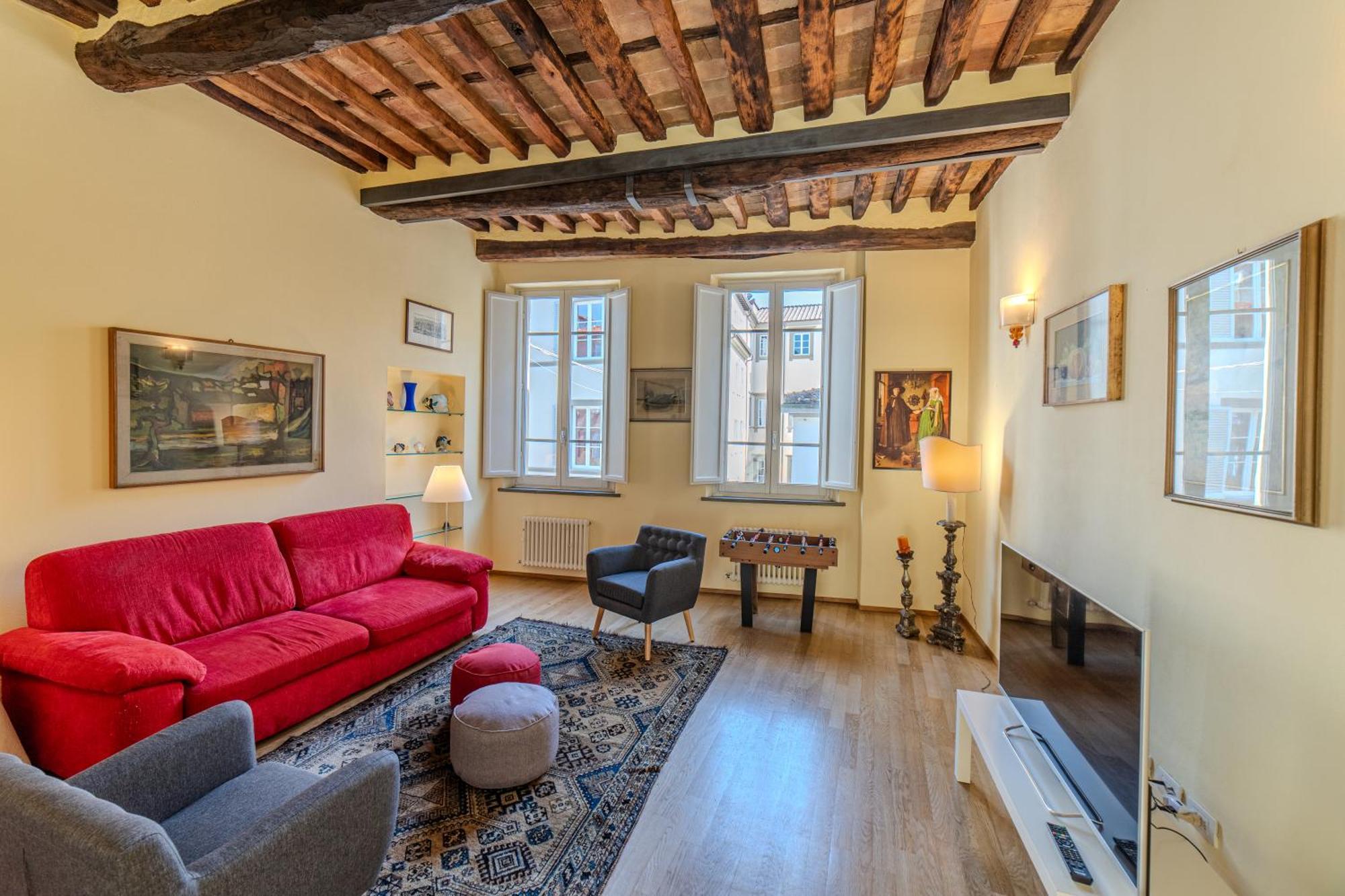 Apartment Charming With Scenic Views In Lucca
