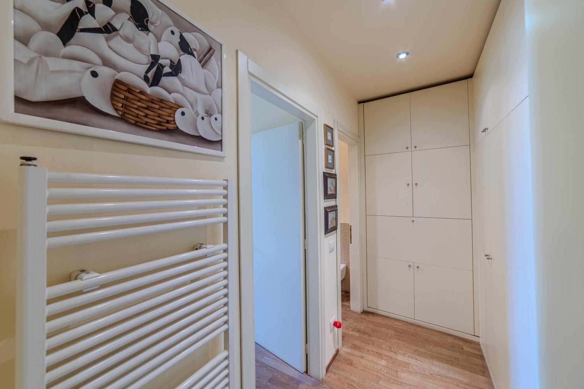 Charming With Scenic Views In Lucca
